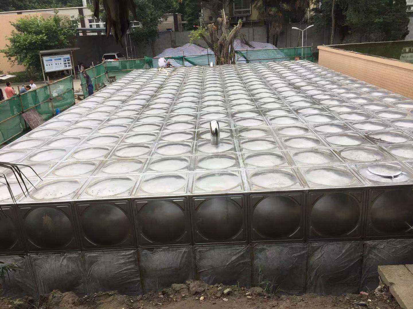 组合储水不锈钢保温水箱