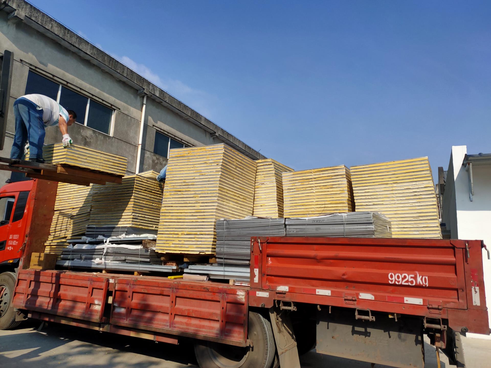 304不锈钢保温水箱