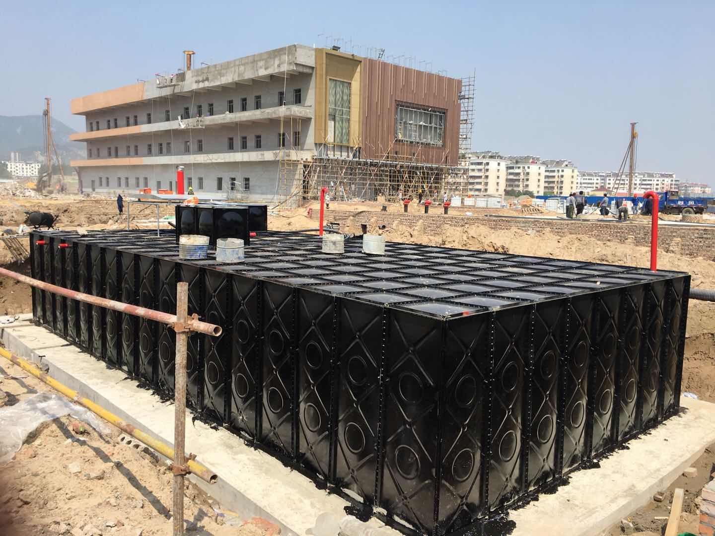 箱泵一体化办公写字楼水箱