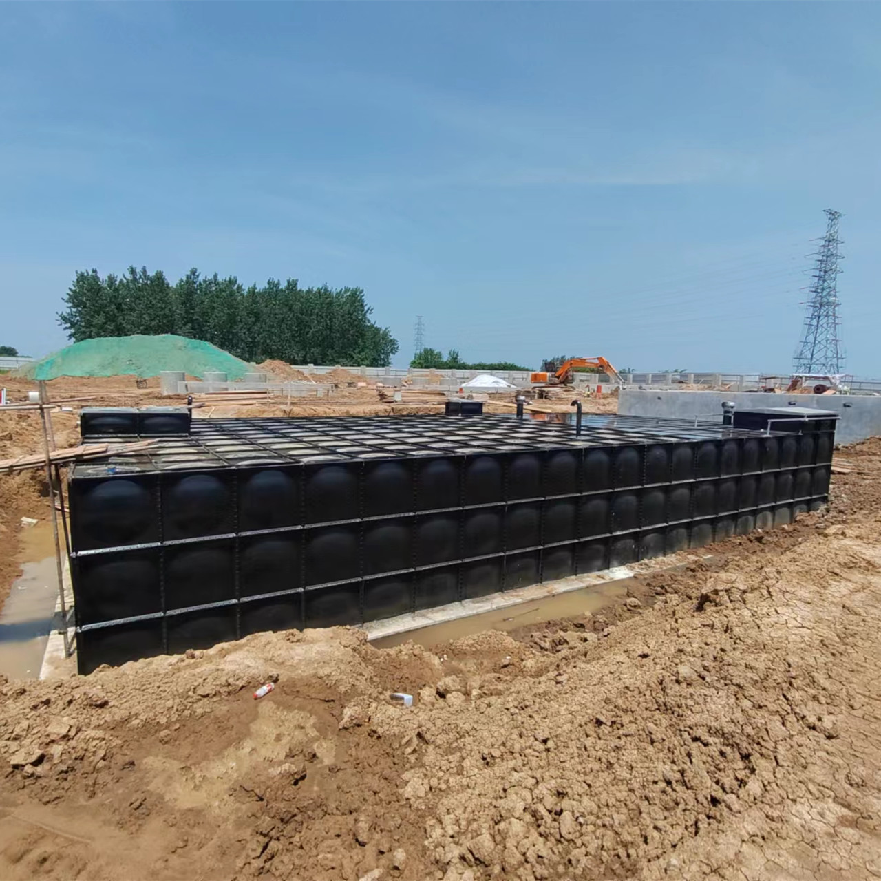 箱泵一体化办公写字楼水箱