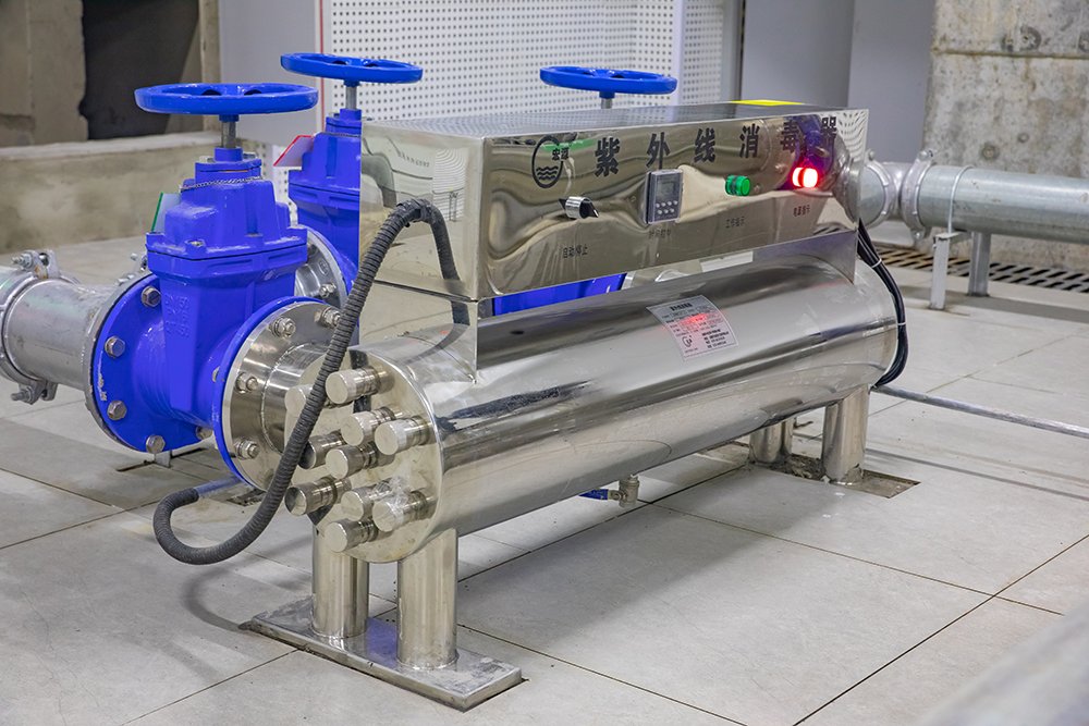 二次供水紫外线消毒器
