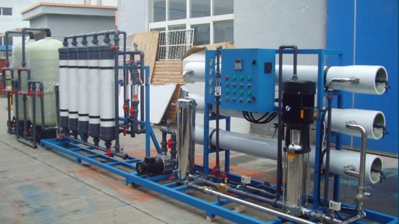 中水处理回用系统运行成本高吗？