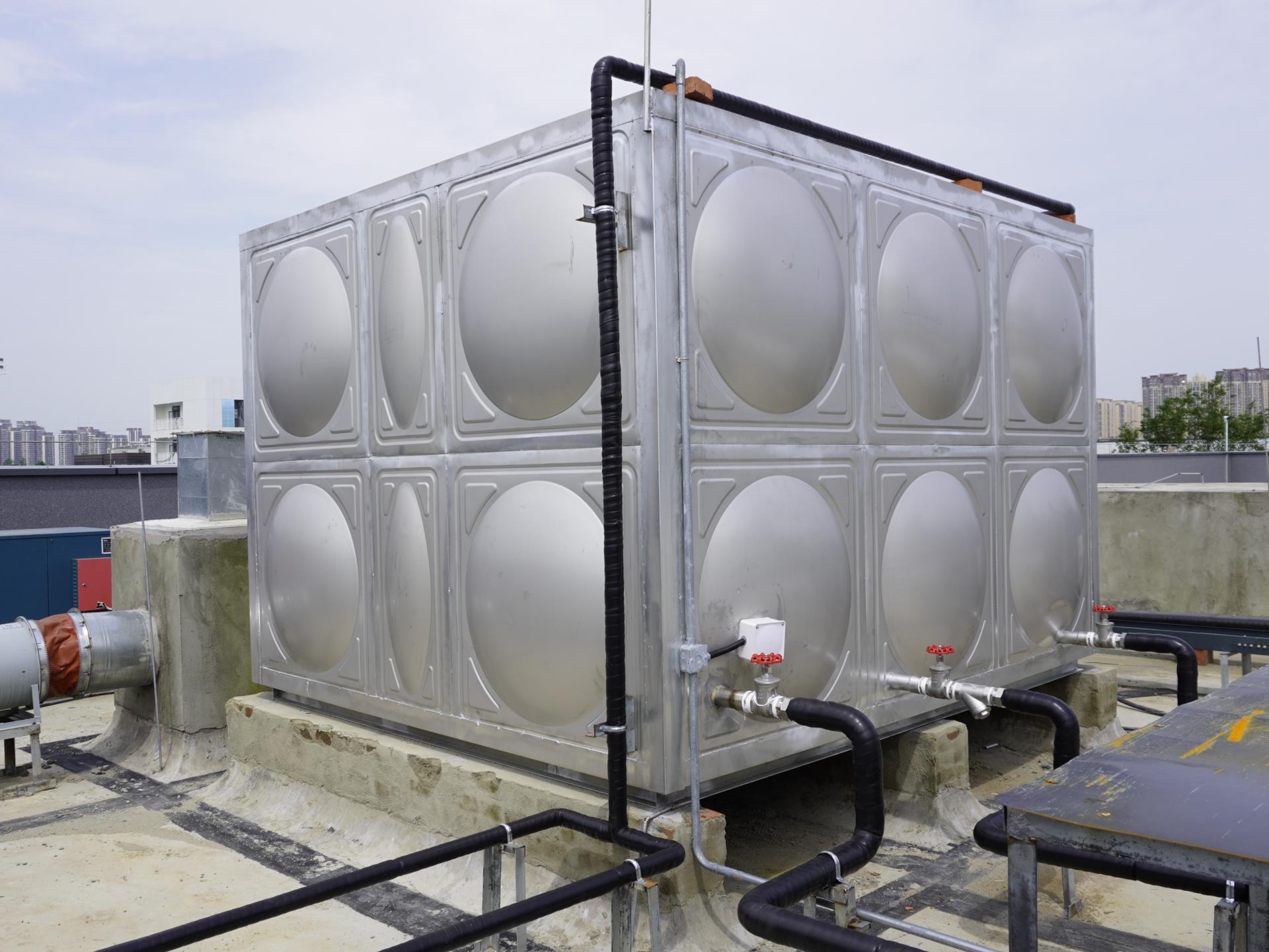 学校不锈钢生活水箱