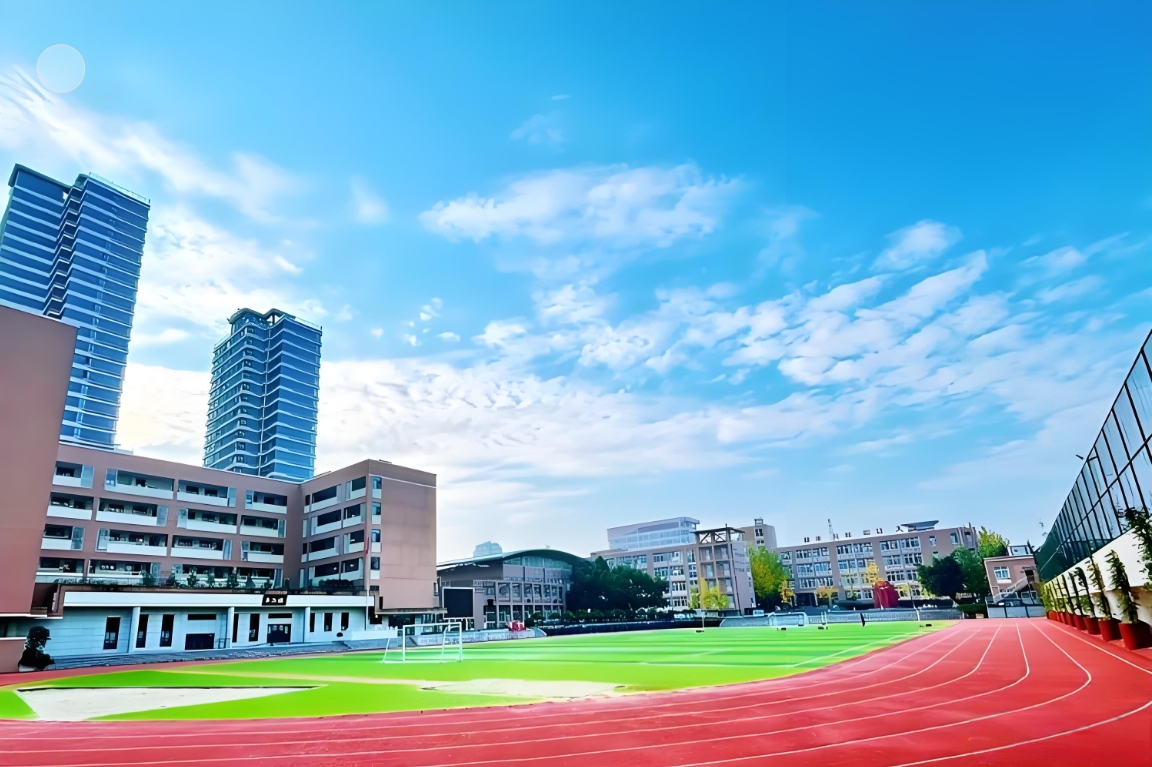 成都市七中育才科学城校区-一体化隔油提升设备